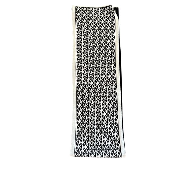 Michael Kors 100% Acrylic Mk Monogram Scarf Black White Jacquard Knit Wrap - Picture 3 of 9